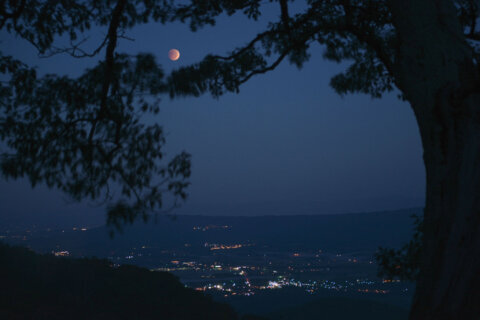 How to see the first-ever Election Day total lunar eclipse