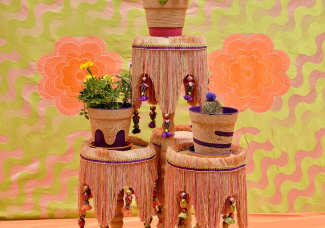 featured image for post: Uchronia’s Plant Stand Gives Pots a Pretty Perch with All the Trimmings