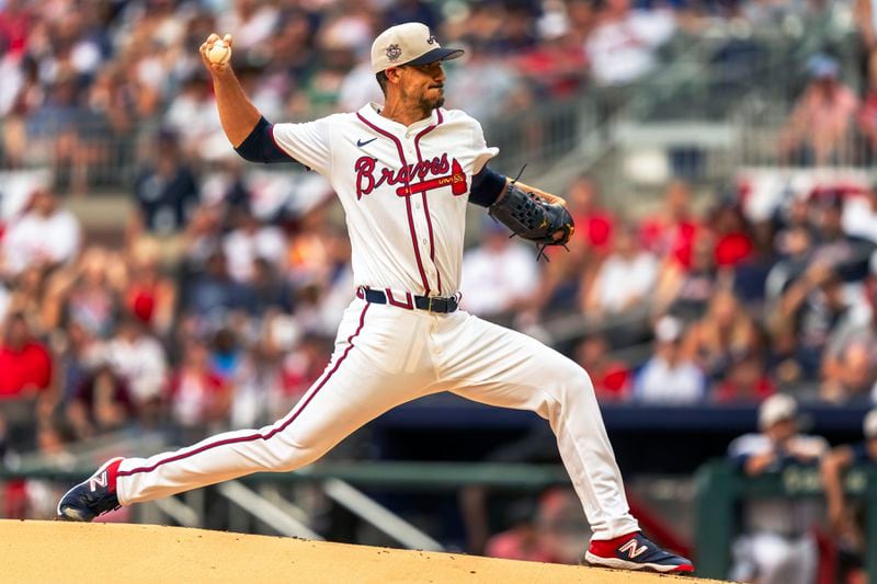 Atlanta Braves pitcher Charlie Morton throws during the first inning of a baseball game against the San Francisco Giants, Thursday, July 4, 2024, in Atlanta. (AP Photo/Jason Allen)