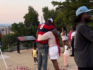 Watch a wedding proposal under Birmingham’s Vulcan statue