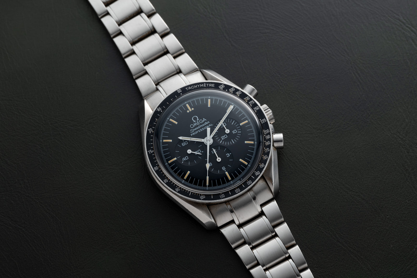 Omega Speedmaster Professional