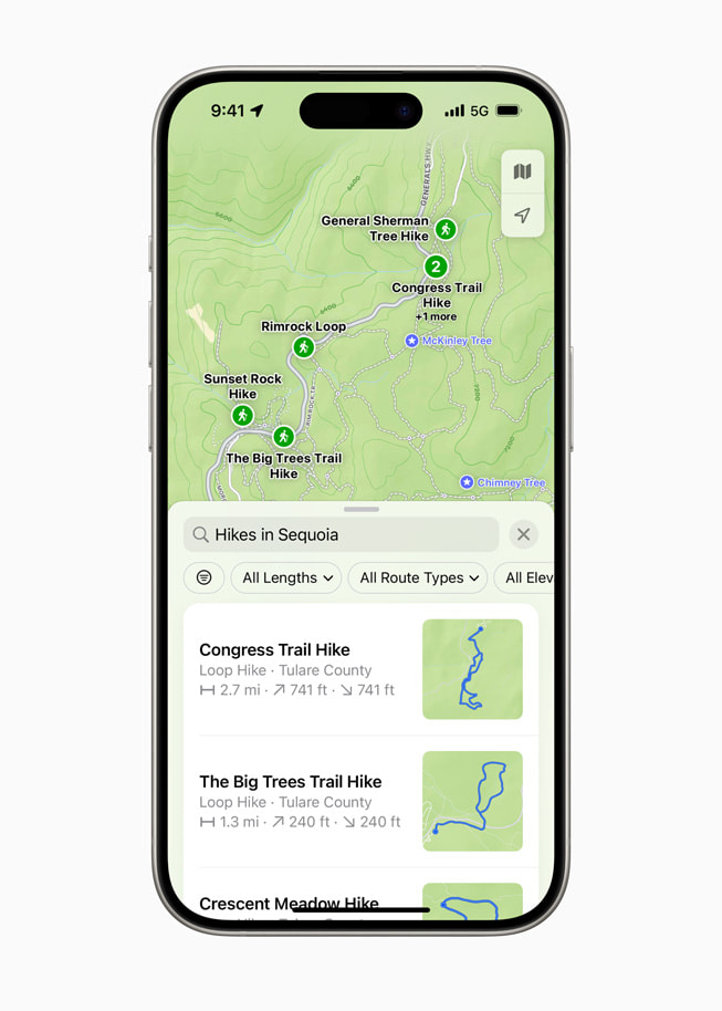 Una lista de senderos en el parque nacional Sequoia en un iPhone 15 Pro.