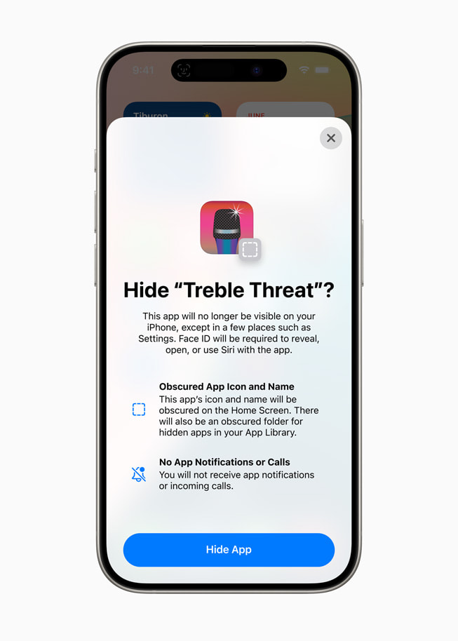 iPhone 15 Pro viser en skærm med en besked, hvor brugeren bliver spurgt, om en app ved navn Treble Threat skal skjules.