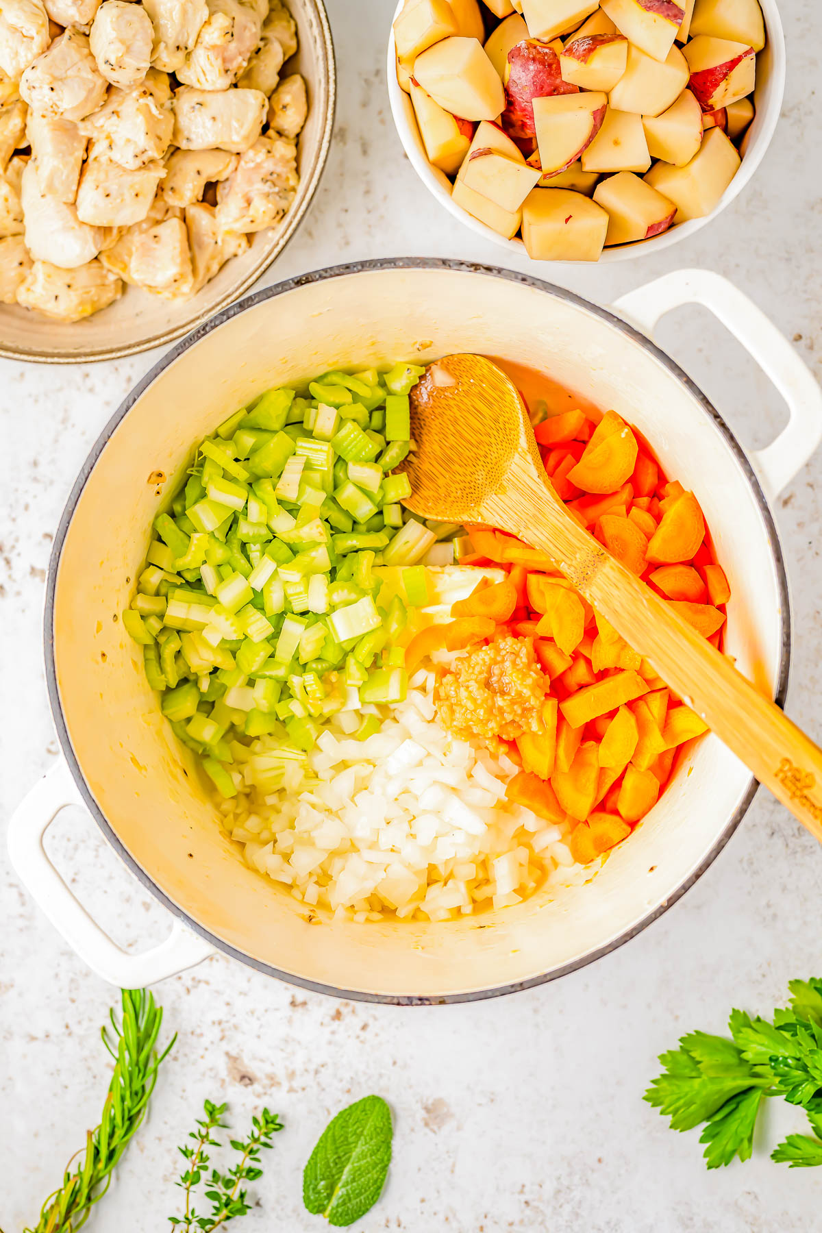 Easy Chicken Stew - You don't need to wait all day for this one-pot comfort food chicken stew recipe that's ready in 45 minutes! It's chock full of juicy chicken, buttery potatoes, tender carrots, celery, green beans, and seasoned to perfection with a variety of herbs and spices! EASY and great for busy weeknights, lazy weekends, chilly weather, or when you're craving hearty COMFORT food! 