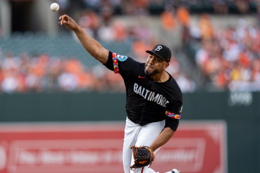 Albert Suárez threw six scoreless innings for the Orioles, and Colton Cowser homered off Max Scherzer as Baltimore won its third in a row. 