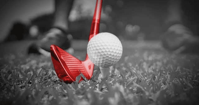 golf stick with ball