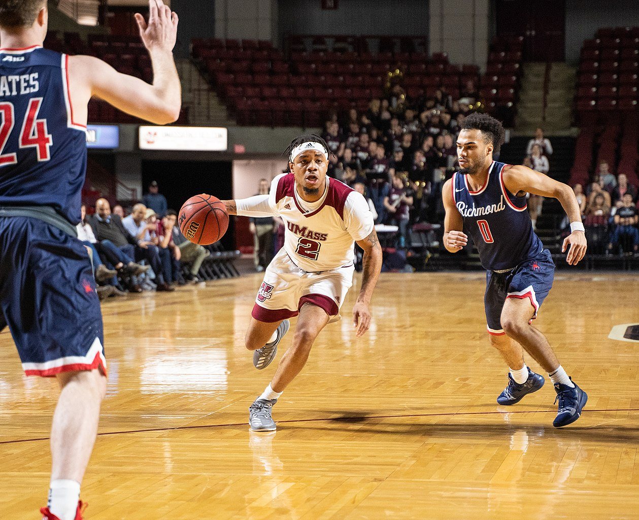 Guard Luwane and  Jacob Gilyard