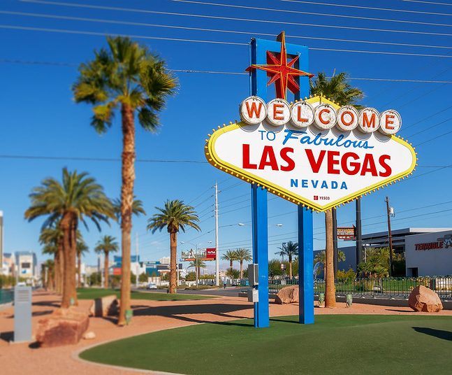 Welcome to Vegas sign