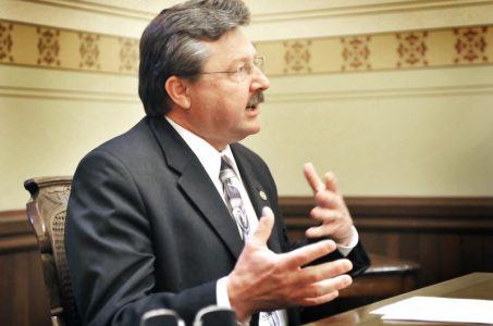 Mike Kowall Introduces Michigan Online Gambling Bill