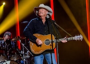 Alan Jackson is preparing to head out on his farewell tour.