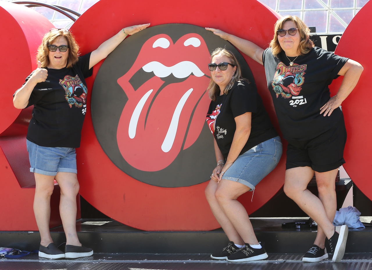 Rolling Stones pre concert fan photos