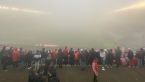 Neblina atrasa início de duelo entre Juventude e Inter; veja imagens
