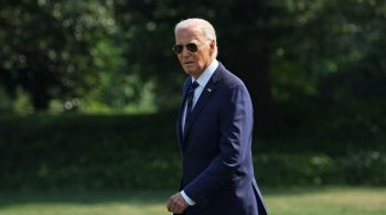 Analista da CNN questiona capacidade de Biden liderar o país até 2024, após decisão de não concorrer à reeleição 