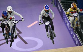 Mariana Pajón se clasifica en repechaje a semifinal de BMX Racing