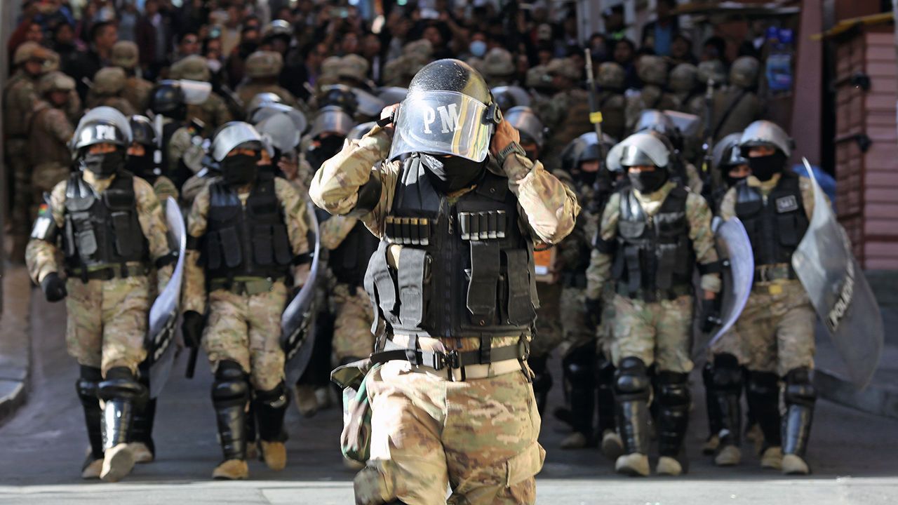 Military police arrive to the Plaza Murillo on June 26, 2024 in La Paz, Bolivia.