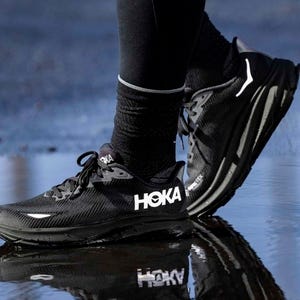 Hoka Clifton 9