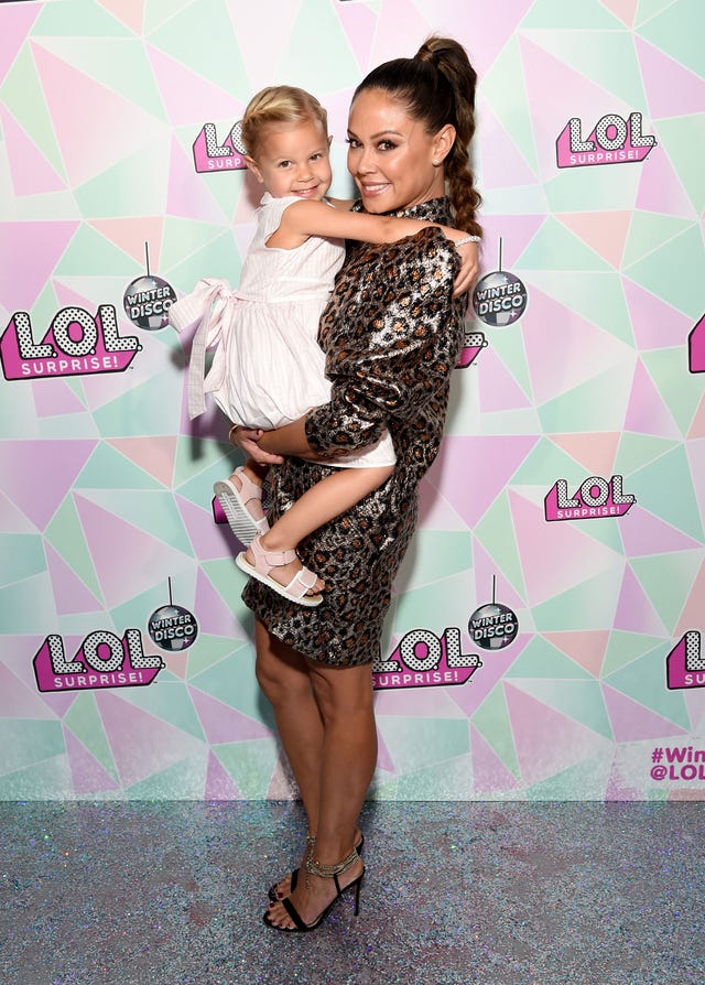 vanessa lachey and daughter at lol event