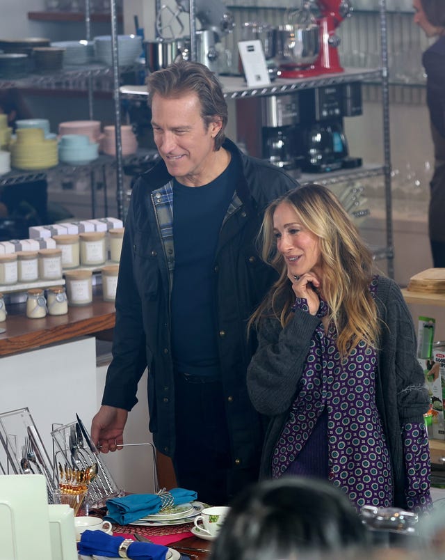 John Corbett and Sarah Jessica Parker