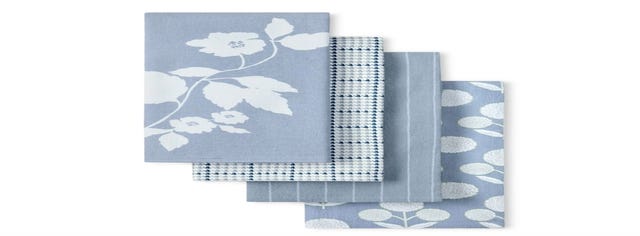 Beautiful 4-Piece Kitchen Towel Set