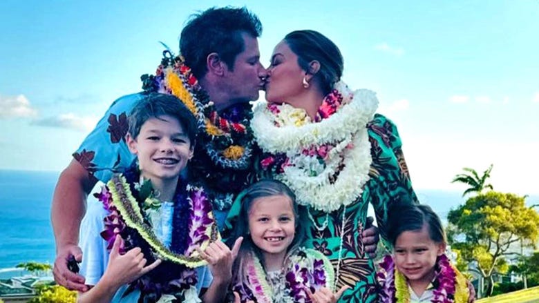 Vanessa Lachey and Family Emotionally Say Goodbye to Hawaii After 'NCIS' Cancelation