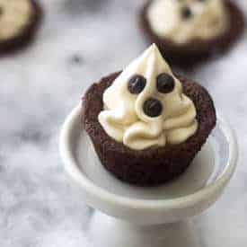 Halloween-cookie-cups-blog-4