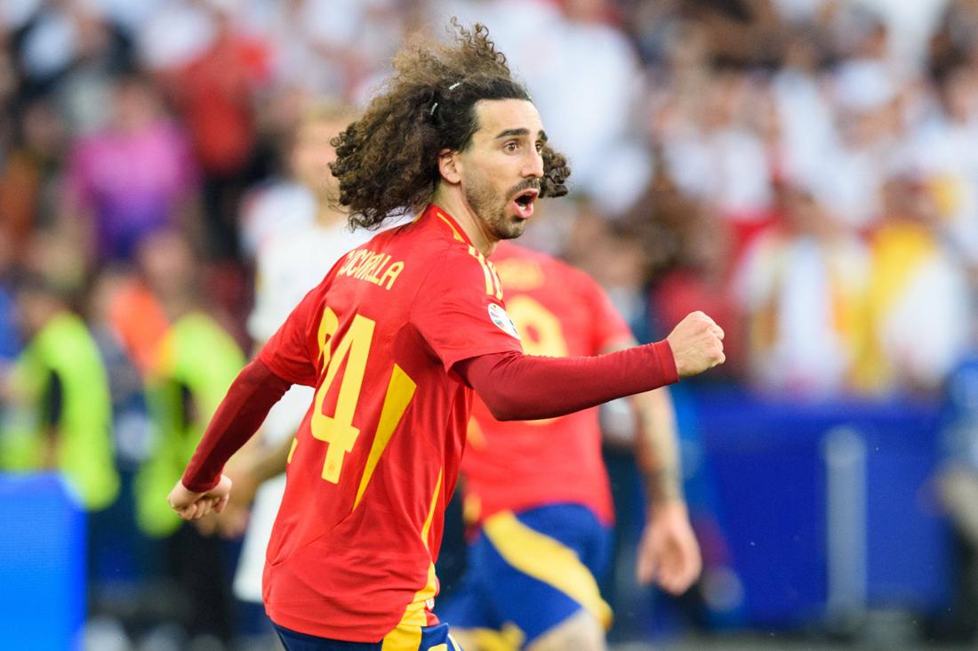 Marc Cucurella ist mit Spanien unter diskutablen Umständen ins Halbfinale eingezogen.