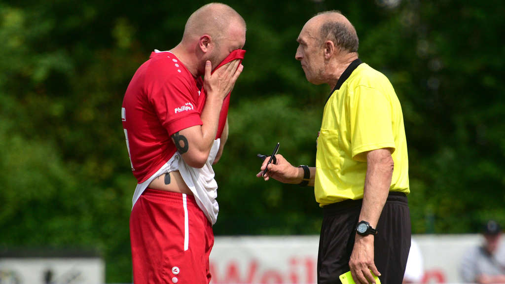 Weniger Gewalt bei Amateuren