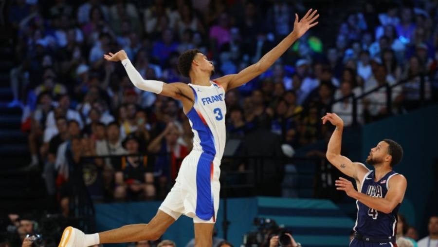 US takes fifth straight Olympic gold in basketball with win over France