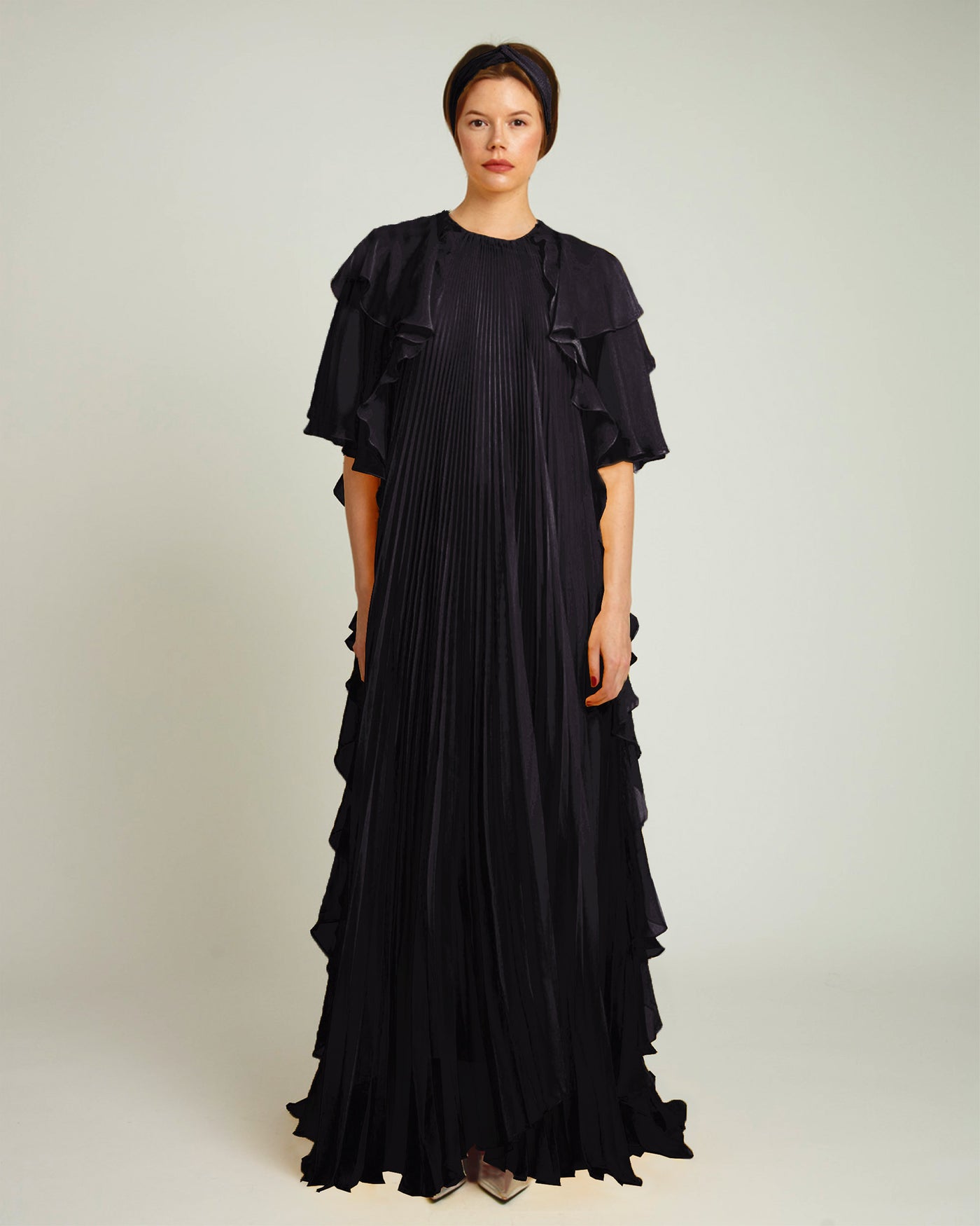 Pleated Ruffled Black Kaftan