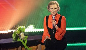 american-idol-winners-maddie-poppe-kermit-the-frog