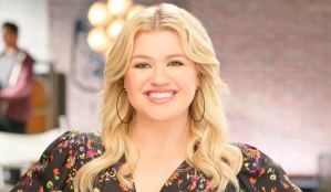 American idol winners kelly Clarkson