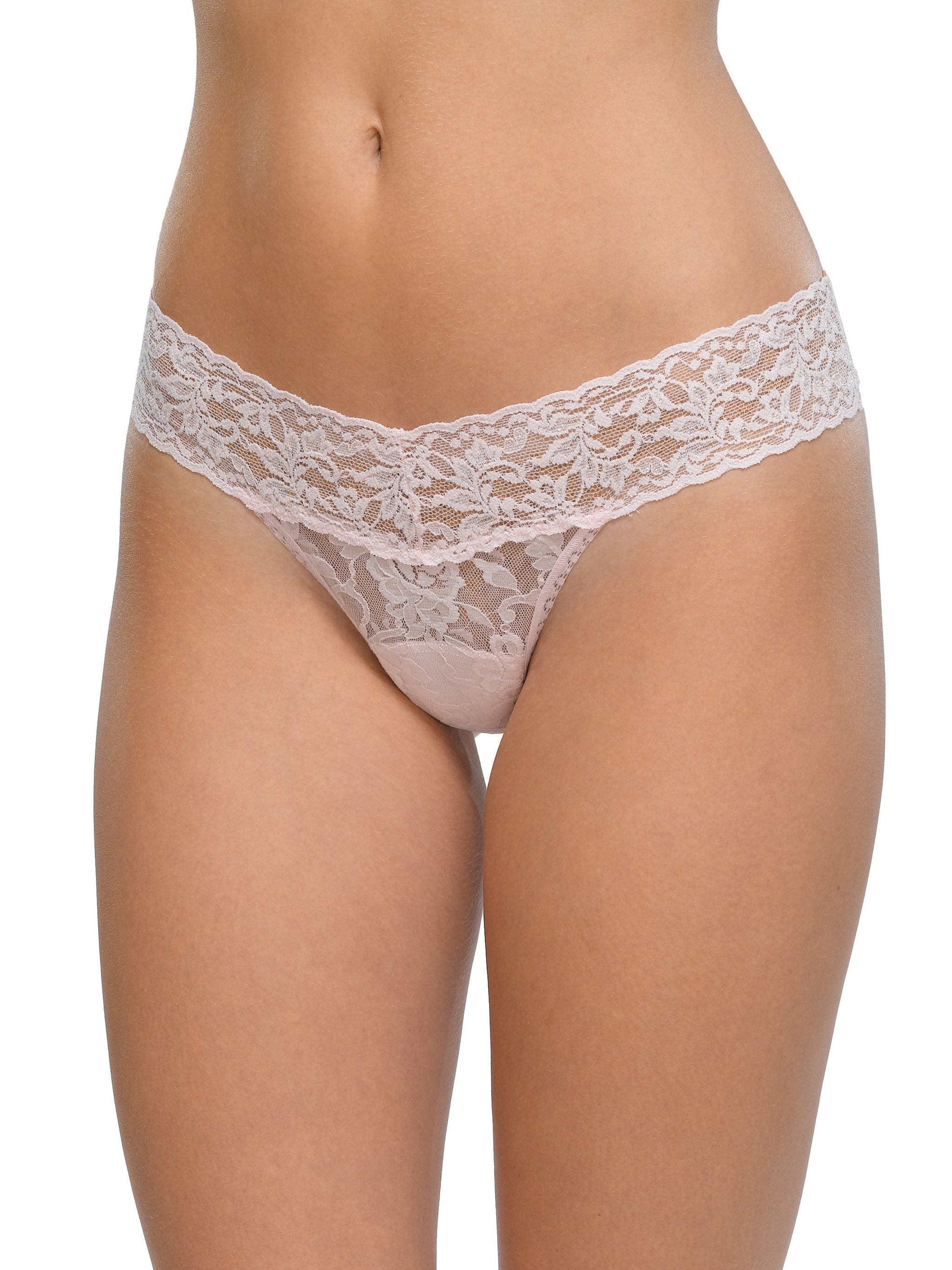 Petite Size Signature Lace Low Rise Thong-Hanky Panky