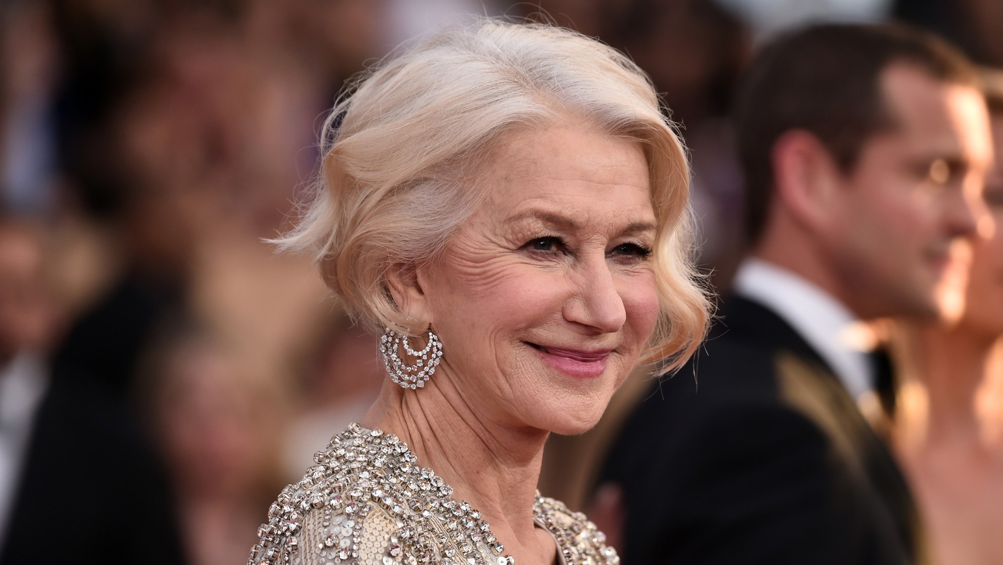 'Awards Chatter' Podcast — Helen Mirren ('Eye the Sky')