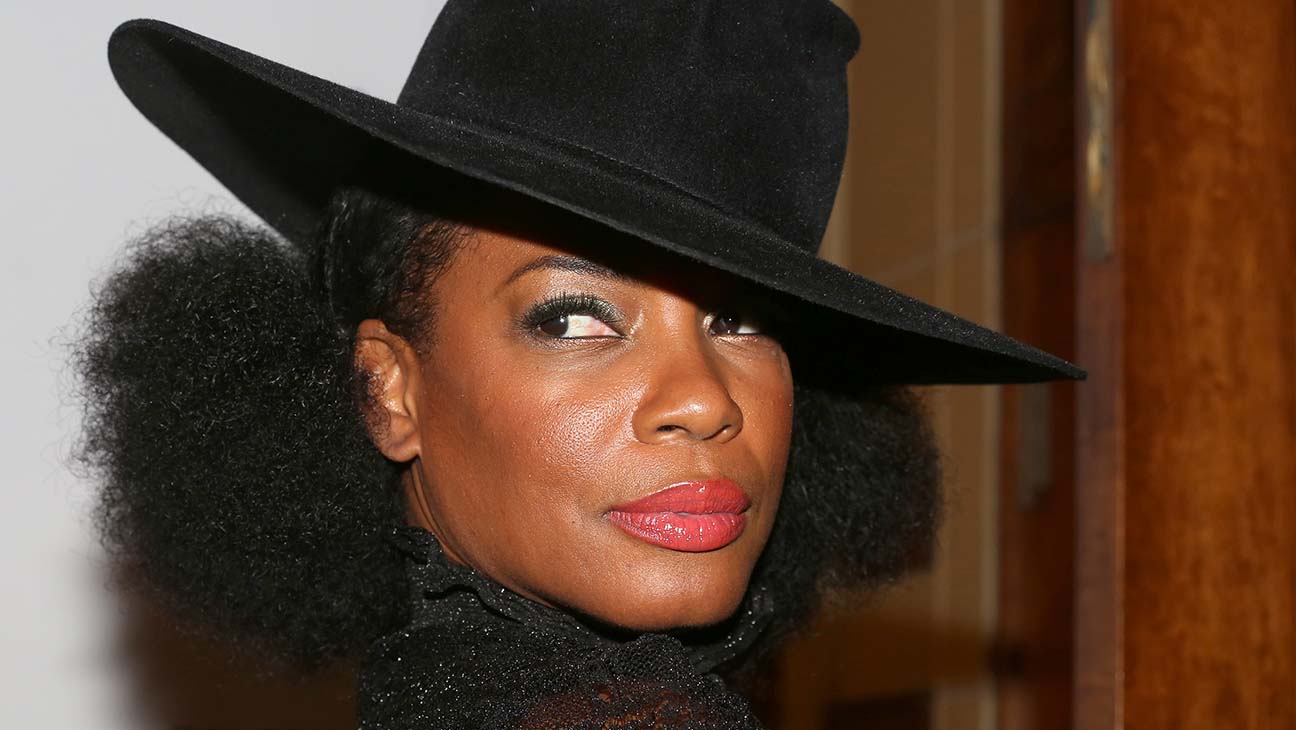 'Awards Chatter' Podcast — Aunjanue Ellis ('The Clark Sisters: First Ladies of Gospel')