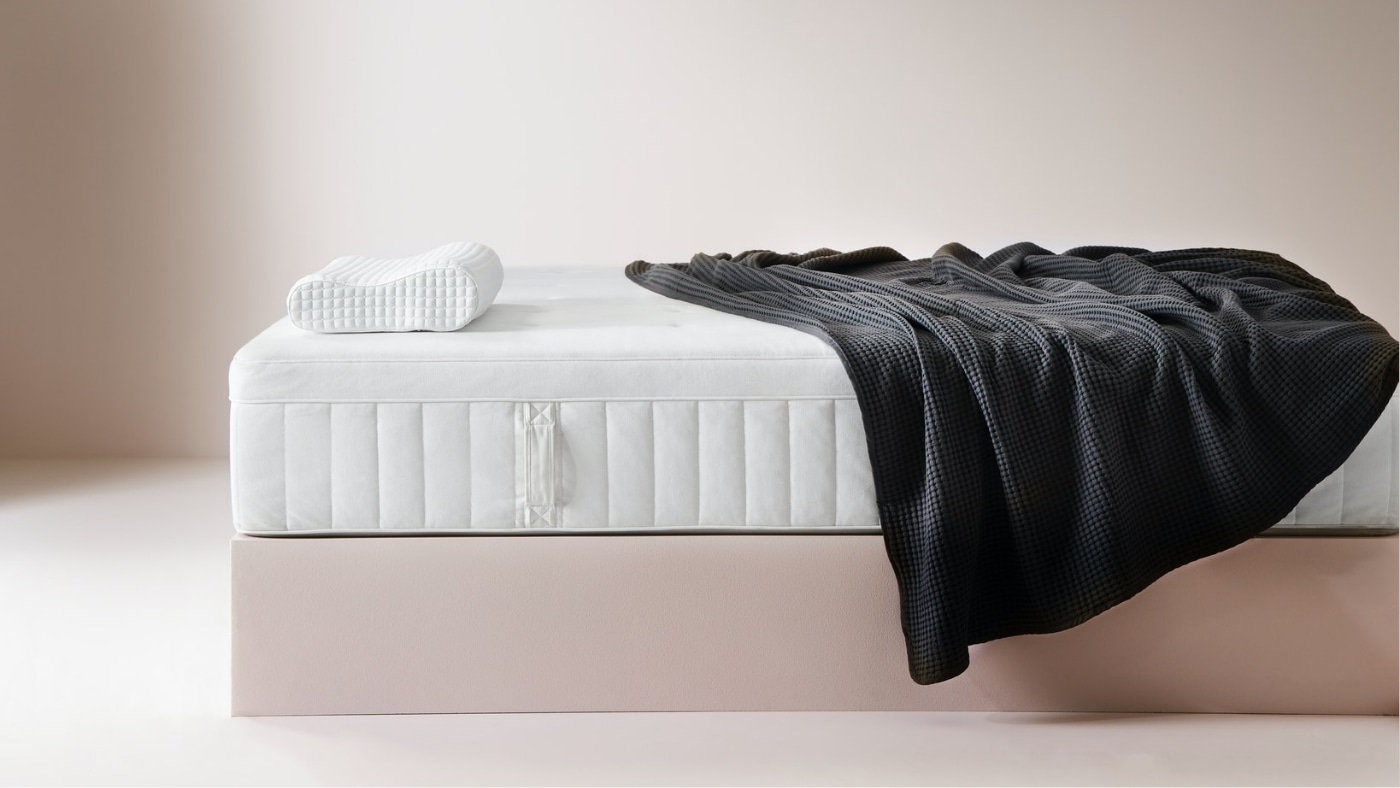 Beds & mattresses