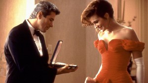 Pretty Woman (1990) Directed by Garry Marshall Shown from left: Richard Gere (as Edward Lewis), Julia Roberts (as Vivian Ward)