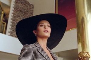 INTOLERABLE CRUELTY, Catherine Zeta-Jones, 2003. ph: Melinda Sue Gordon / © Universal Studios / courtesy Everett Collection