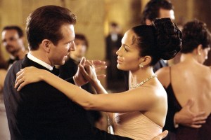 MAID IN MANHATTAN, from left: Jennifer Lopez, Ralph Fiennes, 2002. © Columbia / courtesy Everett Collection