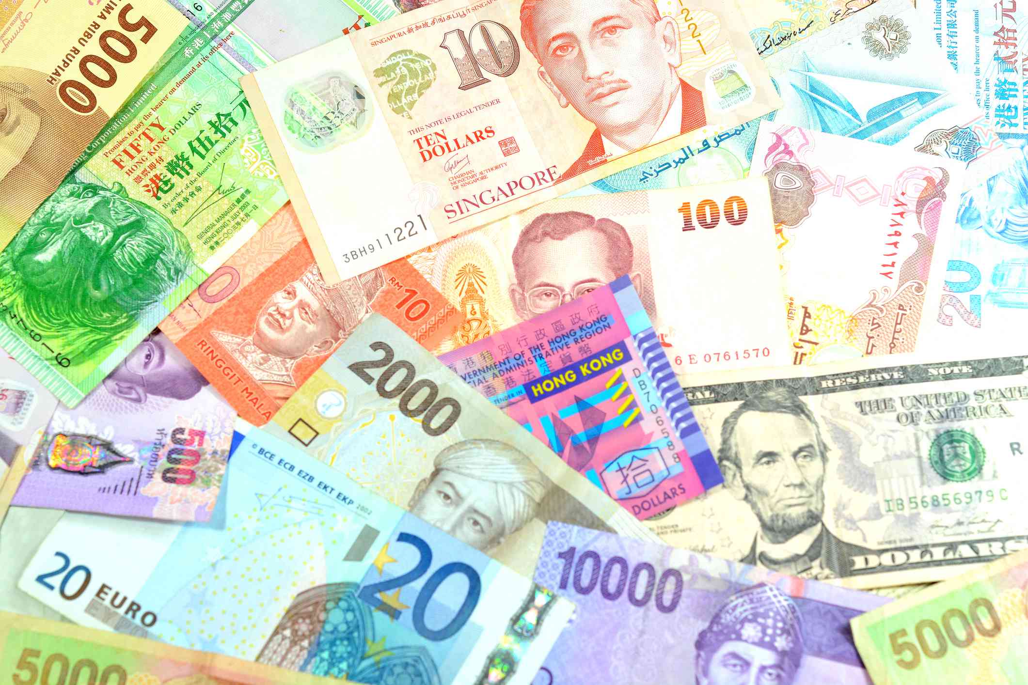 Foreign Currency bills laid out