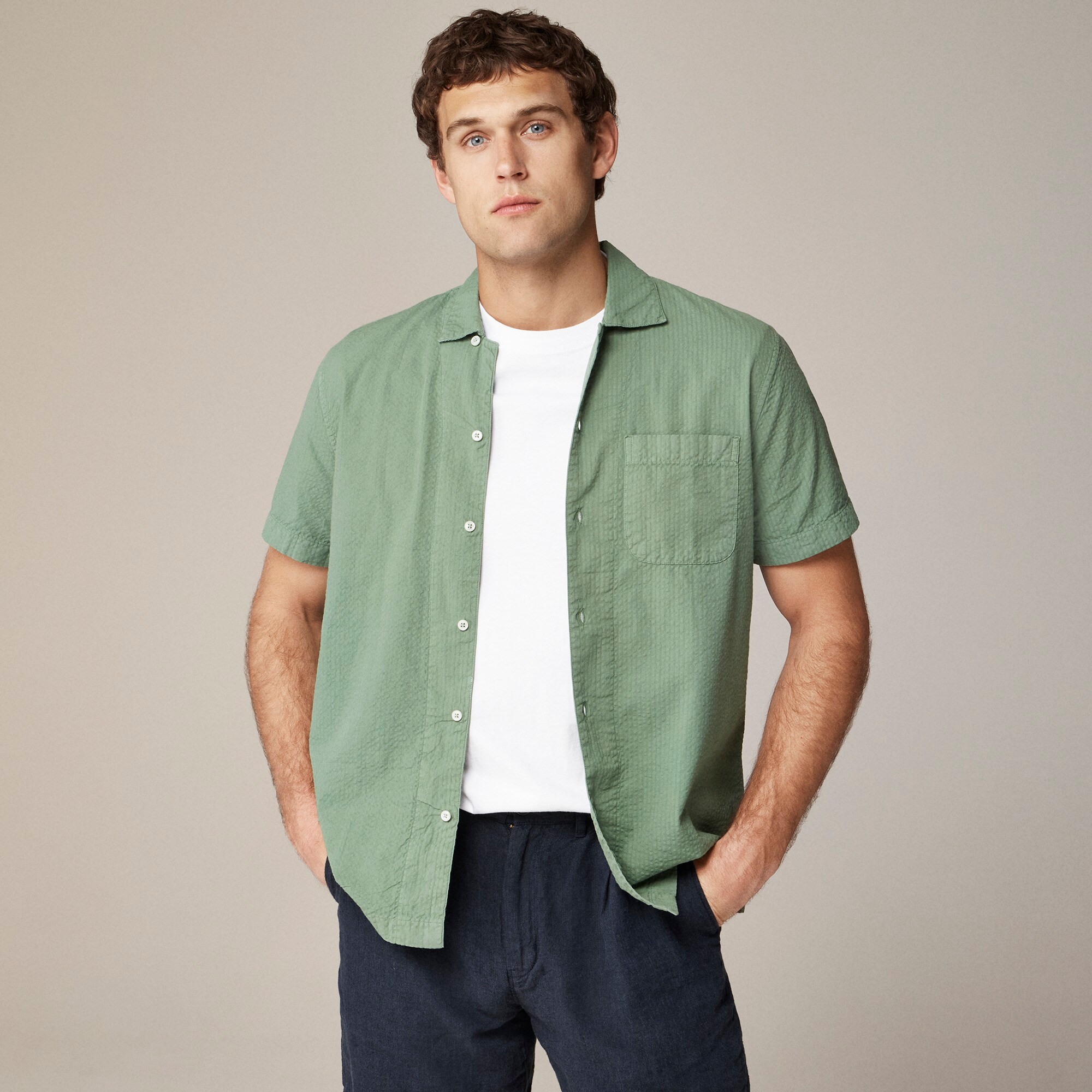 mens Short-sleeve garment-dyed seersucker camp-collar shirt