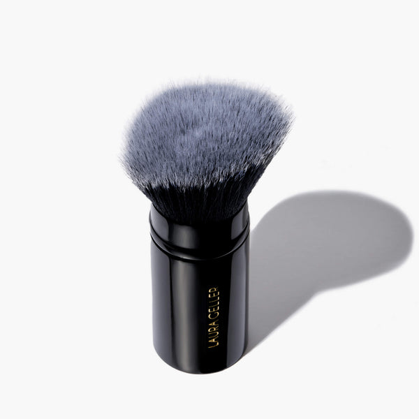 Laura Geller Retractable Kabuki Brush soldier