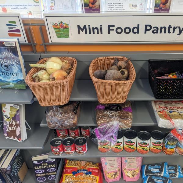 Mini Food Pantry 