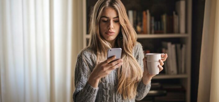 photo-of-woman-wearing-gray-sweater-