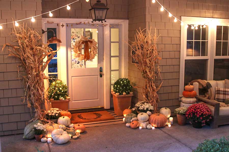 neutral fall porch decor