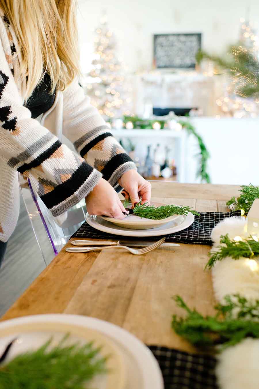 Neutral Simple Modern Farmhouse Christmas table