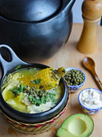 Ajiaco Santafereño (Colombian-Style Chicken and Potato Soup)|mycolombianrecipes.com