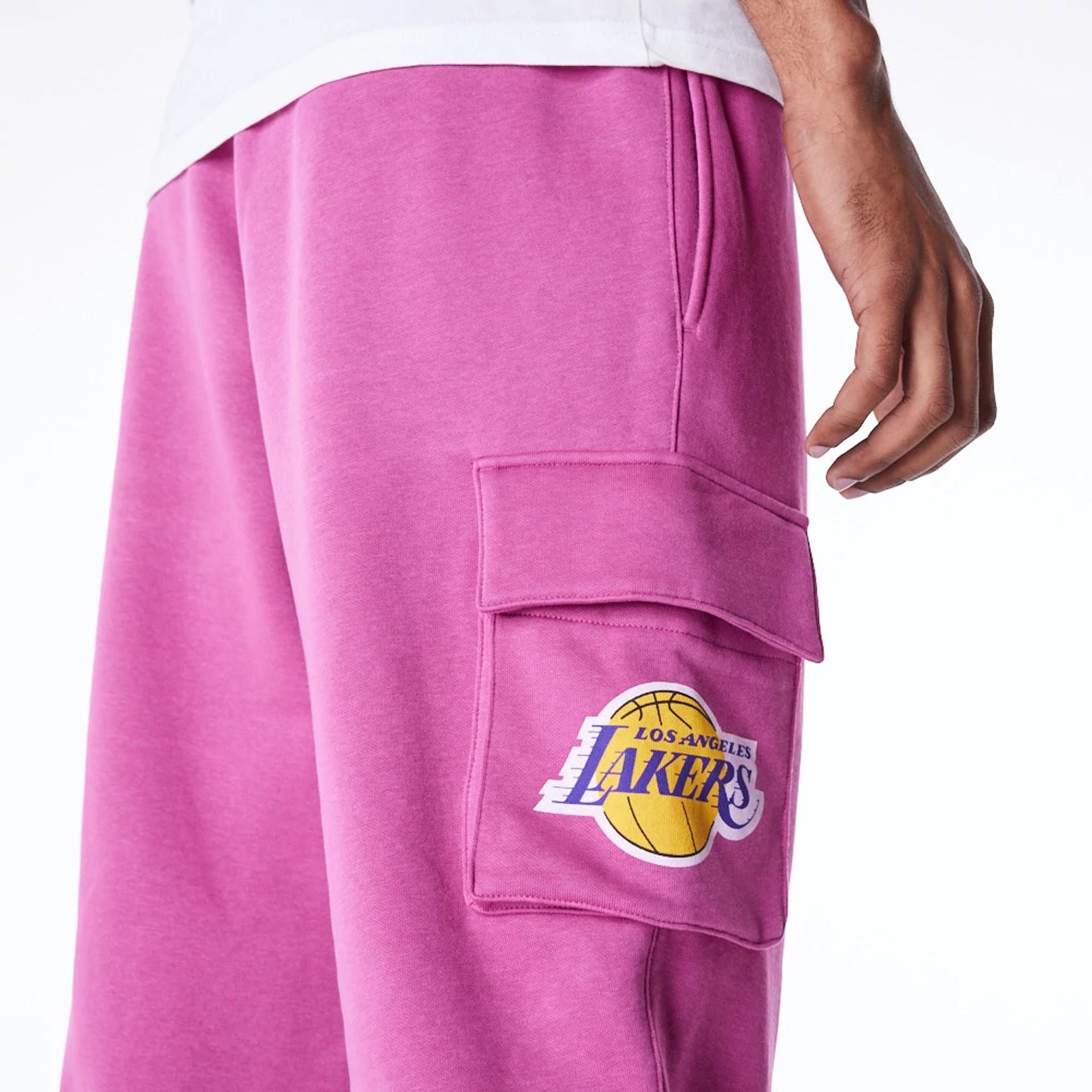 The Male model is wearing LA Lakers NBA Wordmark Purple Fleece Cargo Joggers 2