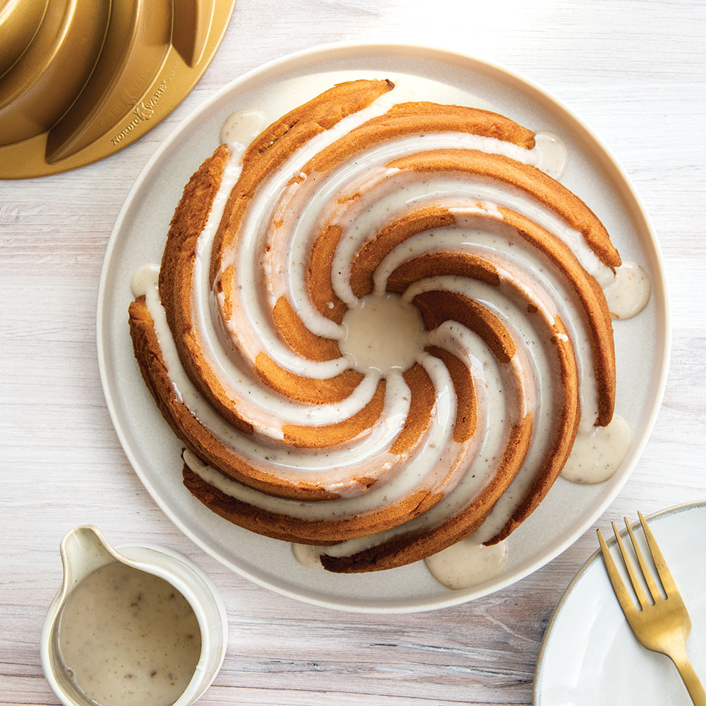 Heritage Bundt® Pan