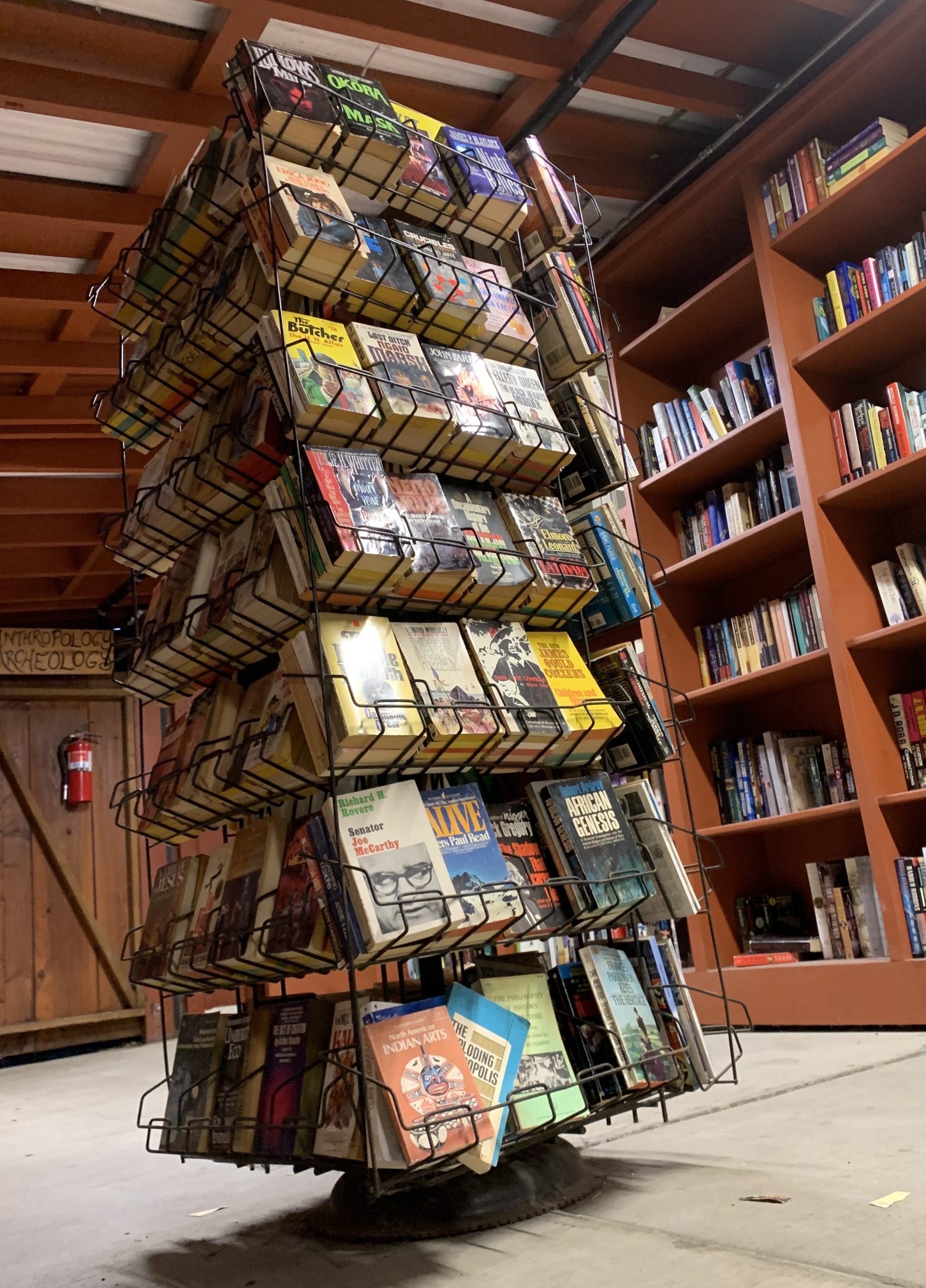 Inside Bart's Books in Ojai, CA. (Photo by Erik Pedersen/SCNG)