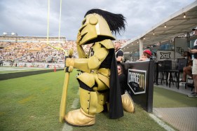 UCF football continued its busy holiday weekend on the recruiting trail, receiving commitments from twins Darryll and Mandrell Desir and Pace High edge rusher Tylon Lee. (Willie J. Allen Jr./Orlando Sentinel)